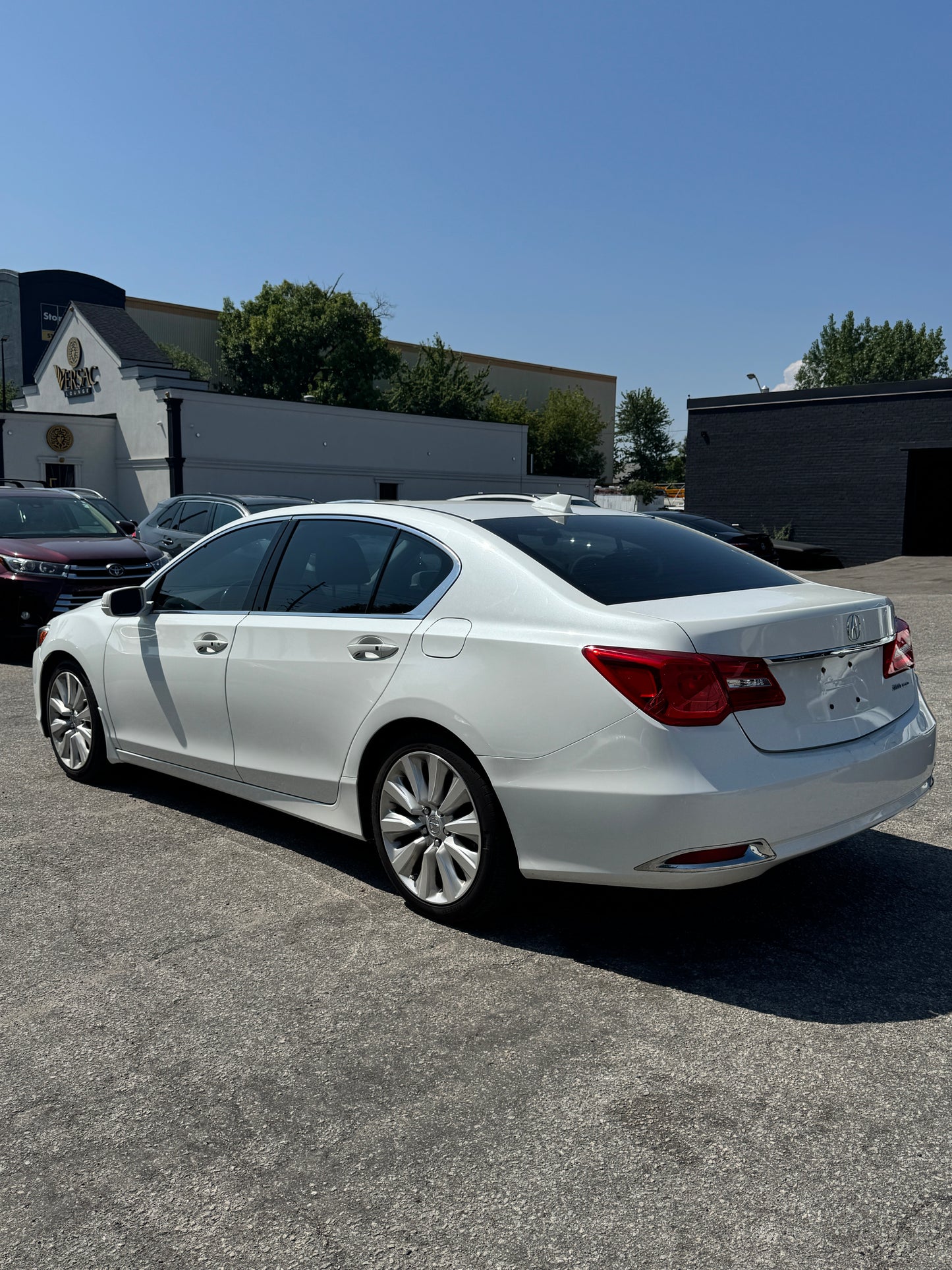 2016 Acura RLX sports hybrid tech package