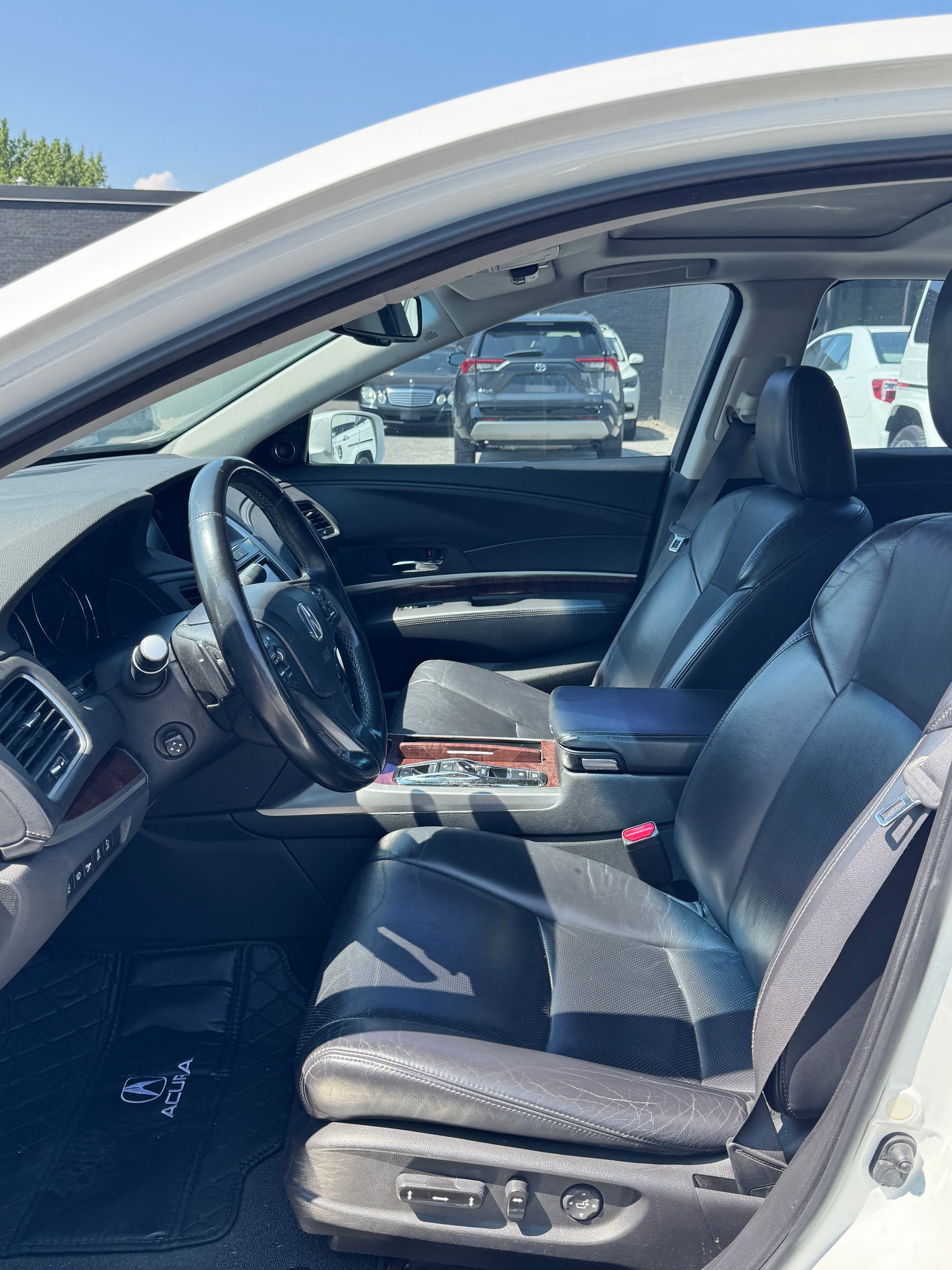 2016 Acura RLX sports hybrid tech package